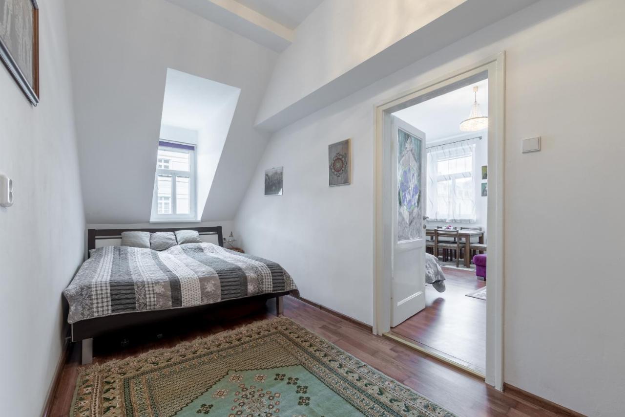 Apartment Kleopatra Karlovy Vary Exterior photo